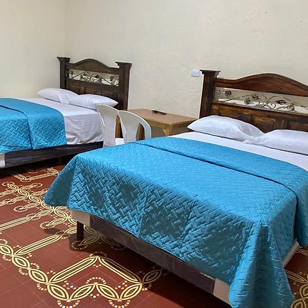 Hotel Malybu 危地马拉 外观 照片