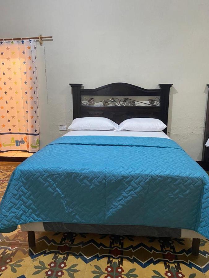 Hotel Malybu 危地马拉 外观 照片