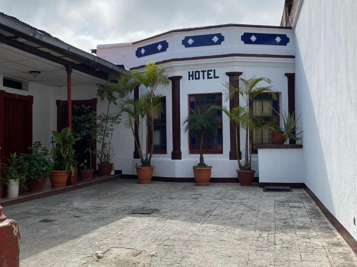 Hotel Malybu 危地马拉 外观 照片